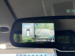 【アラウンドビューモニター】専用のカメラにより、上から見下ろしたような視点で360度クルマの周囲を確認することができます☆死角部分も確認しやすく、狭い場所での切り返しや駐車もスムーズに行えます。