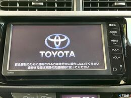 【純正ナビ】人気の純正ナビを装備。オーディオ機能も充実しており、Bluetooth接続すればお持ちのスマホやMP3プレイヤーの音楽を再生可能！毎日の運転がさらに楽しくなります！！