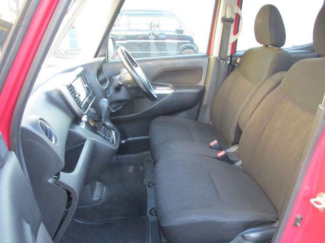 ソファのようなクッションのシートは快適な座り心地です♪