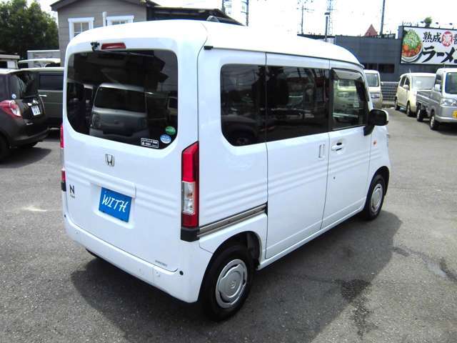 大切に乗られてきたお車をさらにリフレッシュし、自信をもって販売させて頂いております。気になるお車がございましたら、カーセンサーを見た！とお申し下さいませ。TEL　0078-6002-417218まで☆
