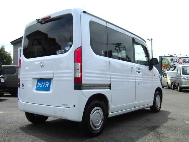 大切に乗られてきたお車をさらにリフレッシュし、自信をもって販売させて頂いております。気になるお車がございましたら、カーセンサーを見た！とお申し下さいませ。TEL　0078-6002-417218まで☆