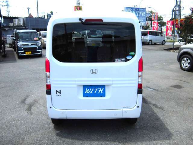 ウィズでは各種ローン会社と提携しております。お車のご購入金額に応じて、毎月のお支払金額やお支払回数などお見積り時に月々のお支払金額のシュミレーションもできますので販売スタッフにお気軽にご相談ください。