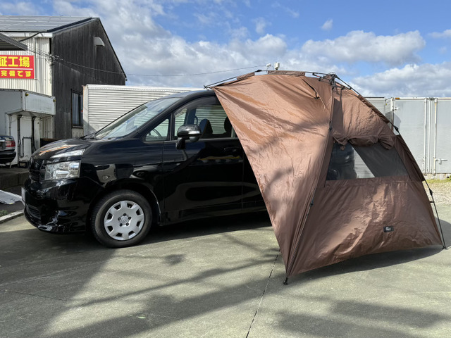 当店は一般的な現金やオートローンでの販売がメインですが、独自審査の自社ローンも取り扱っています。審査は現在安定した生活と収入がある事と大切なのはお人柄となります。詳細は当店HPをご覧いただきお問合せくだ