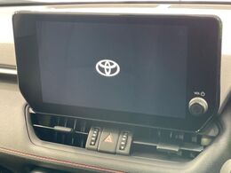【10.5インチナビ】高級感とインパクトのある大画面ナビを装備。各種オーディオ操作はもちろん、スマホ連携もできる利便性の高いナビです♪