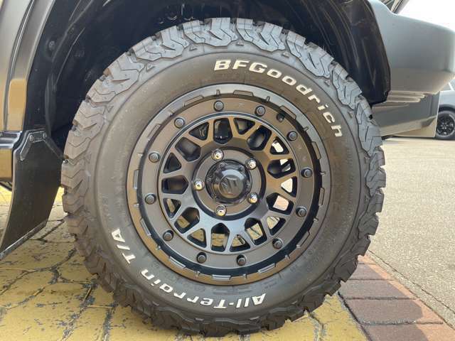 ★BF Goodrich 195/80R15、純正アルミホイール★