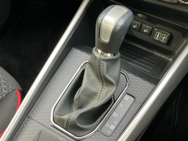国産車から輸入車まで多様なお客様のニーズのお応えできるように、全国規模で豊富な在庫展開！車のことならWECARSへ！