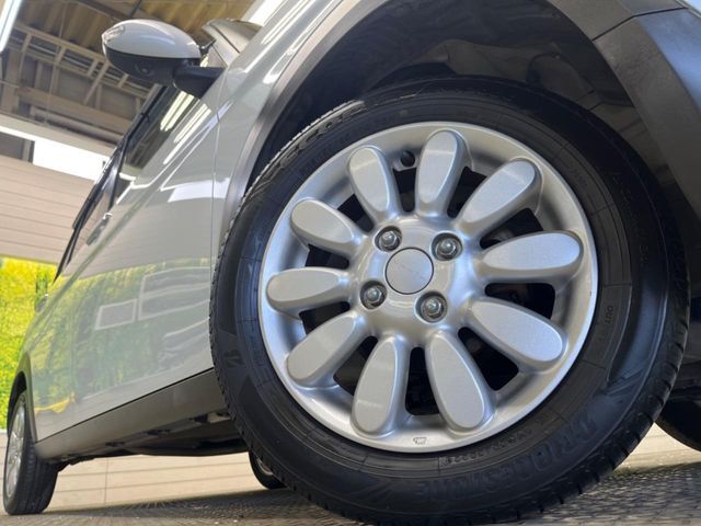 【純正14インチアルミホイール】外観にマッチした純正アルミホイールを装着しております。各種社外アルミホイールや、スタッドレスタイヤも取扱いしております。是非ご相談ください♪
