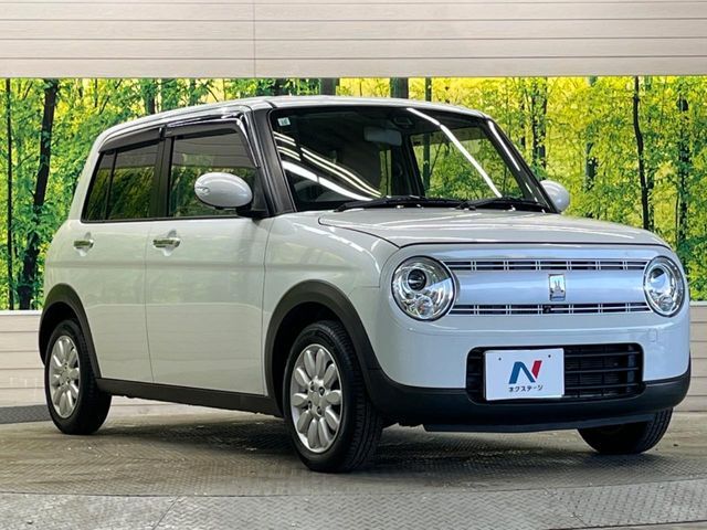 高透明度のガラス皮膜で撥水はもちろん、上質なツヤ・光沢を実現。紫外線や酸性雨から大切な愛車を保護し、色あせ・劣化を防止。「弾スプラッシュコート」、「弾プリミッサコート」からお選びいただけます。