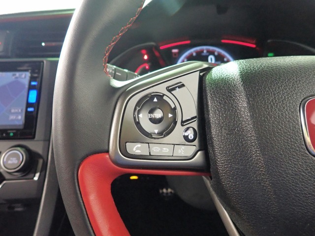 ◆東海地区最大級の展示場に自社整備工場完備で安心♪三重県でホンダ車をお探しならU-Select鈴鹿へご用命ください♪お問い合わせは　TEL　059-378-7717　へお気軽にお問い合わせください◆