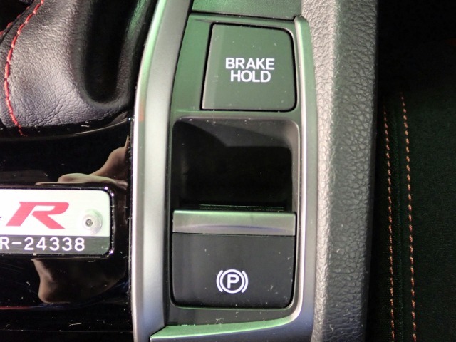 ◆東海地区最大級の展示場に自社整備工場完備で安心♪三重県でホンダ車をお探しならU-Select鈴鹿へご用命ください♪お問い合わせは　TEL　059-378-7717　へお気軽にお問い合わせください◆