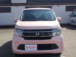 当店のスタッフが一台一台キレイに清掃を行い、納車しております。