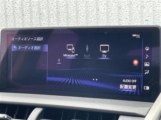 ◇純正オーディオ◇CD/AM/FM◇ドライブの時にCDで音楽がお楽しみいただけます♪