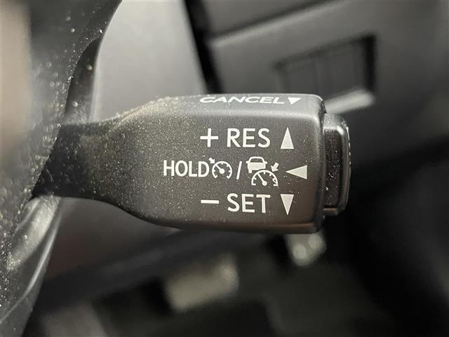 ◇レーダークルーズコントロール（全車速追従機能付）【アクセルを離しても一定の速度で走行ができる装備です。】