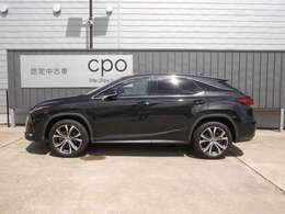 2年間の距離無制限の認定中古車保証が付帯されます。G-link2年間無料付帯です。