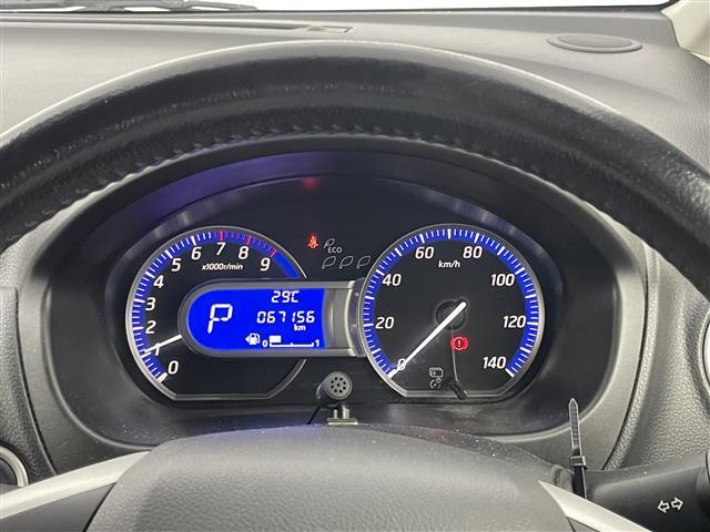【スピードメーター】メーターがシンプルで見やすく運転しやすいですね！