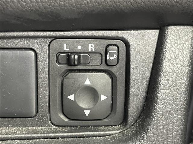 【運転席操作部】快適なドライブを楽しむための機能が装備されています！運転席から触れるので、使いやすいです！除菌プランいれていただくと、さらに清潔で安心していただけます！