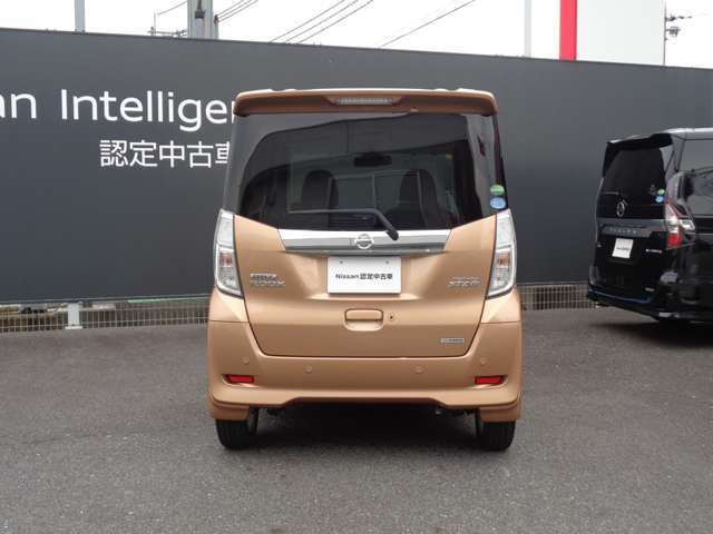 後方からのスタイルも綺麗に引き締まったボディー