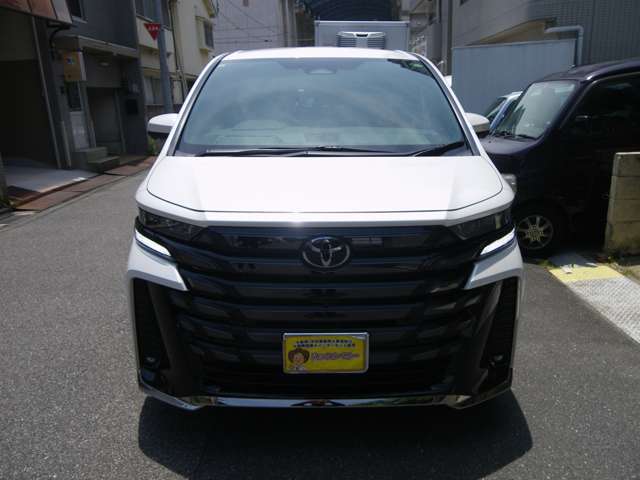 安心の支払総額表示車！まだまだ綺麗で人気のヴェルファイアハイブリッド！希少な4WD車にワンオーナー車！7人乗り！ヘッドアップディスプレイ！フリップダウンモニター！