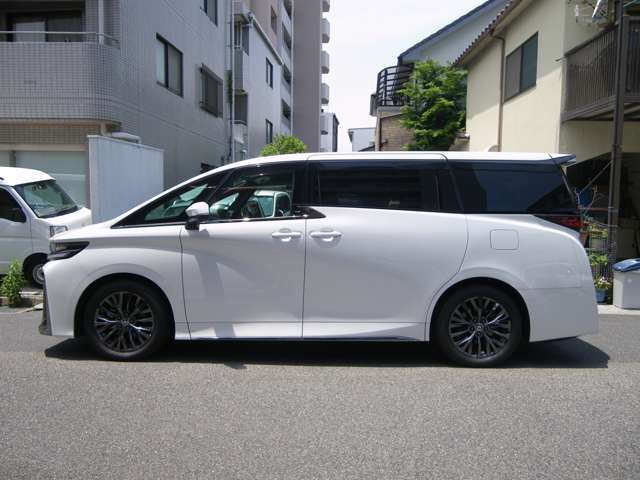 ご家族の方にもとても人気なヴェルファイア！