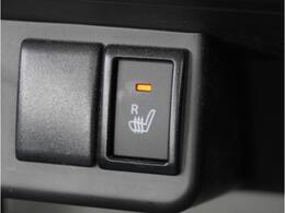 【シートヒーター】エアコンより早く温まってくれるので寒がりの人も快適です。エアコンの温風は乾燥するから苦手、という方にもをおすすめです。