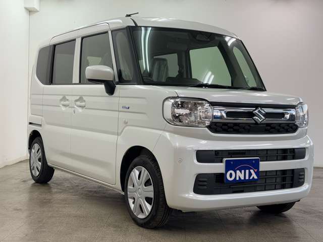 当店はお客様との会話を通じて、ライフスタイルに合ったクルマ購入の実現に尽力します。