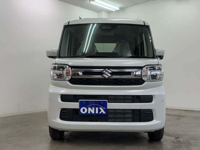 当店は16号線沿いにあります。「軽」未使用車専門店と書かれている赤色の看板が目印です。