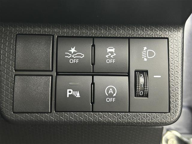 【運転席操作部】快適なドライブを楽しむための機能が装備されています！運転席から触れるので、使いやすいです！除菌プランいれていただくと、さらに清潔で安心していただけます！