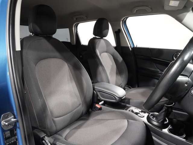 ■※注意※ショールーム以外のモータープールにて保管している車輌が多数あるため、実車をご覧になりたい場合は、お手数ですがご来店前に事前確認のご連絡を頂きますようお願い致します。