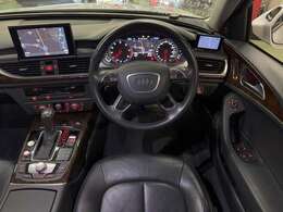 ★アウディ A6 アバント 4G/C7 後期型 2.0 TFSI クワトロ 入庫です！●マトリクスLEDヘッドライト！●Audiブレーキガード！●サイドアシスト！●アクティブレーンアシスト！