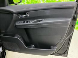 「この車の写真をもっと見たい」「状態が気になる」「この装備はついている？」どんな小さな疑問でもお気軽にお問い合わせください！