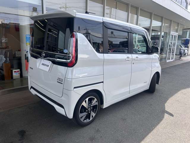 日産中古車ワイド保証　「12ヶ月・走行距離無制限」　（別途費用にて保証の1年or2年延長が可能です）　・納車後1ヶ月or1000km時の無料点検もお付けしております。