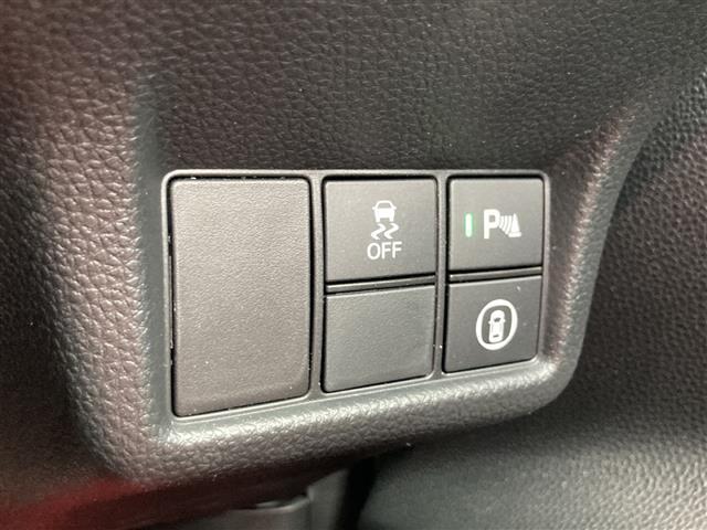 店舗にて現車の確認もいただけますので、お電話で在庫のご確認の上是非ご来店くださいませ！！！