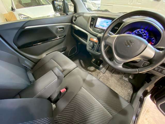 もともとは車の買取や販売をメインでやっておりましたので、買取だけというお客様でも大歓迎です！！大手より高くなる可能性もあります(笑)是非一度お試し下さい！