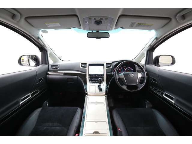 【高品質な中古車を適正価格で】「買ってすぐに多額の修理費がかかった」「アフターサービスが無かった」「高額なオプションを提示された」このような事が無いよう、高品質な中古車を適正価格で販売しています。
