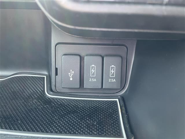 【運転席操作部】快適なドライブを楽しむための機能が装備されています！運転席から触れるので、使いやすいです！除菌プランいれていただくと、さらに清潔で安心していただけます！