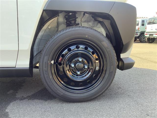 ご納車前には、お車の整備を実施し、ご納車させて頂いております。整備内容は、車両によって異なりますので、お気軽にお尋ねください。