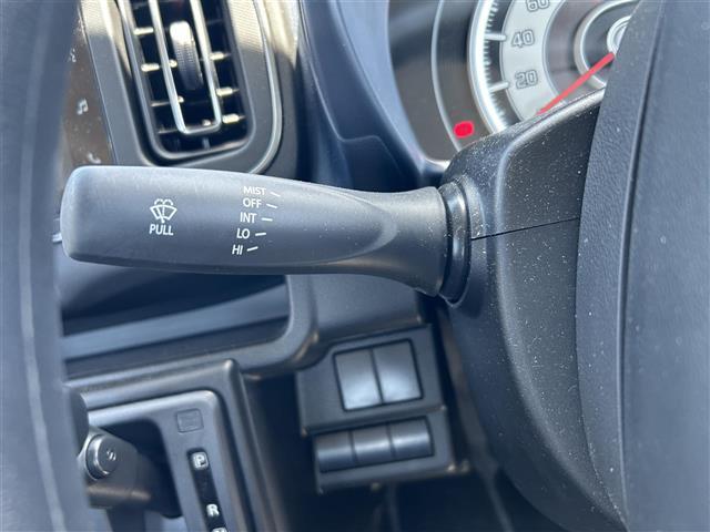 【運転席操作部】快適なドライブを楽しむための機能が装備されています！運転席から触れるので、使いやすいです！除菌プランいれていただくと、さらに清潔で安心していただけます！
