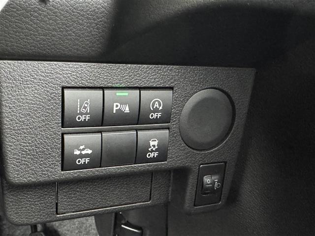 【運転席操作部】快適なドライブを楽しむための機能が装備されています！運転席から触れるので、使いやすいです！除菌プランいれていただくと、さらに清潔で安心していただけます！