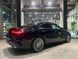 ＊メルセデスの定める100項目にも及ぶ基準を満たす、信頼のサーティファイドカー！！　2年間・走行距離無制限の保証付き！