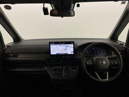 【インパネ全体】全方位で視界が広く、高い目線で運転もしやすいです！