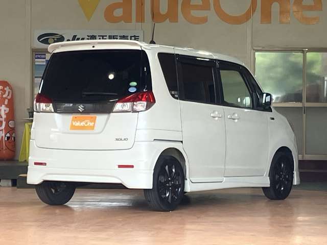 在庫車は、すべて驚きのプライスで展示してありますのですぐになくなってしまうかも！？中古車は、一物一価ですので目にとまったらすぐにご連絡下さい m(_ _)m