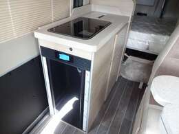 キャンピングカーの事でしたらフジカーズジャパンにお任せください。【キャンピングカーのフジ】で検索か、http：//www.Campnofuji.jp/まで直接アクセスください。