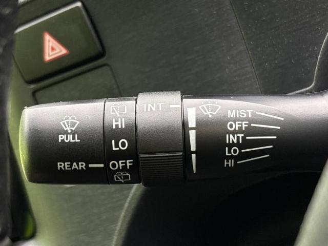 国産車から輸入車まで多様なお客様のニーズのお応えできるように、全国規模で豊富な在庫展開！車のことならWECARSへ！