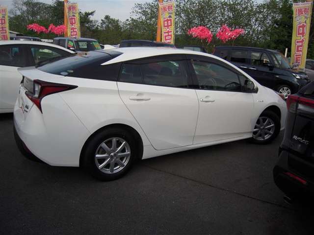 ロングラン保証付き。トヨタのお店で中古車をお買い上げいただいたすべてのお客様に安心で快適なカーライフをお約束する1年間の保証です。