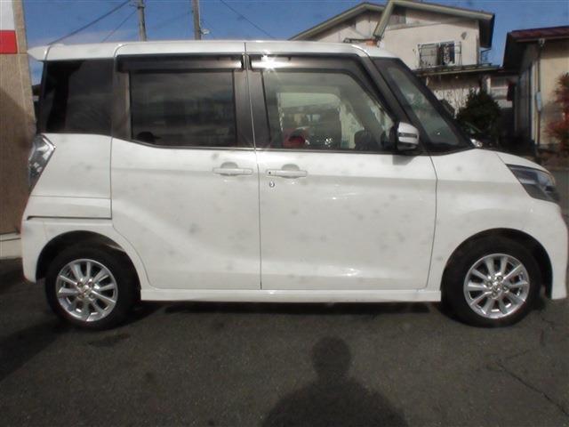 全車外装を丁寧にバフで磨き、撥水系コーティングを施工して納車です♪中古車とは思えないピカピカな輝きできっとご満足頂けるはずです♪キレイなお車って気分が良いですよね♪