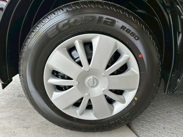 在庫車については当社整備工場(中部運輸局指定整備工場）にて定期的な整備を行っています。ご購入後にも再度しっかりと確認・整備してからお渡ししますのでご安心ください。