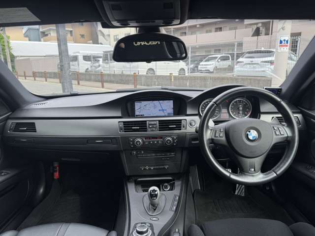 ☆　2009年　BMW　M3　ヘレス・ブラックメタリック　走行82328km　☆