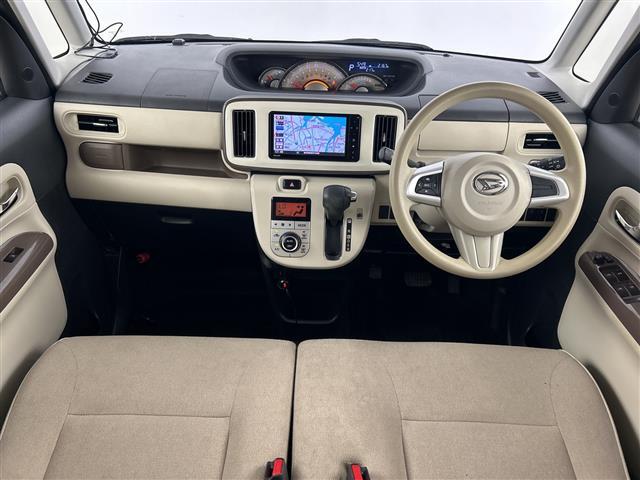 【インパネ全体】全方位で視界が広く、高い目線で運転もしやすいです！