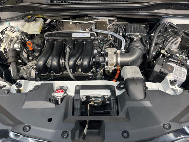 親切・丁寧な専門メカニックスタッフが応対！・車検・点検整備・事故等の修理などアフターサービスも安心。お車のカスタマイズもネクステージのサービススタッフまでご相談ください！