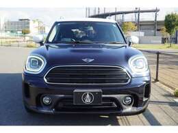 冬はスノーボードに夏はアウトドアでMINIと楽しい一年を！！